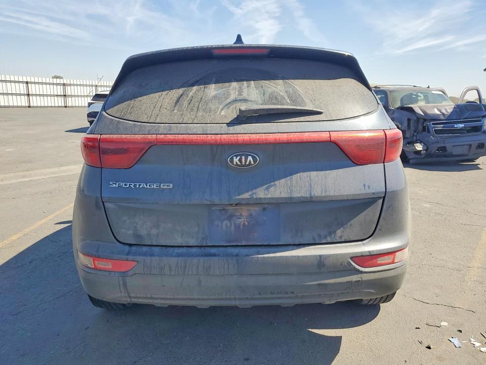 67937926 :رقم المزاد ، KNDPM3AC0J7336494 vin ، 2018 Kia Sportage مزاد بيع
