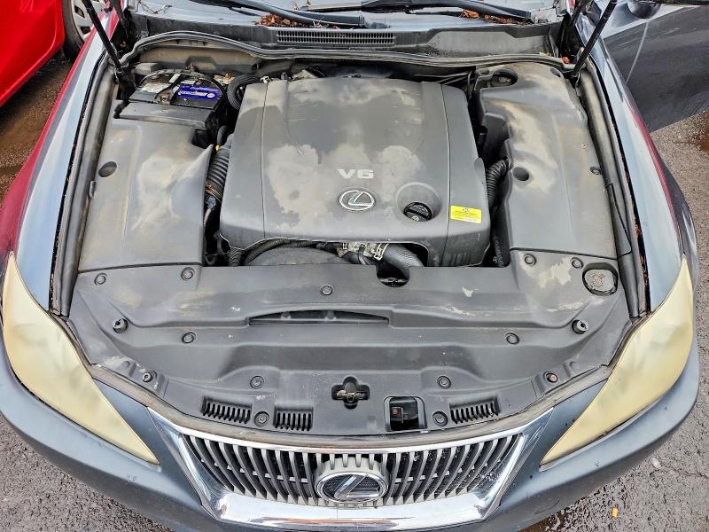 67558356 :رقم المزاد ، JTHCF5C20A5041706 vin ، 2010 Lexus Is مزاد بيع