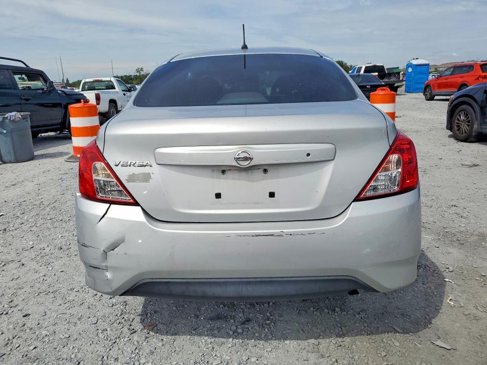 2016 Nissan Versa მანქანა იყიდება აუქციონზე, vin: 3N1CN7AP5GL835790, აუქციონის ნომერი: 70892096