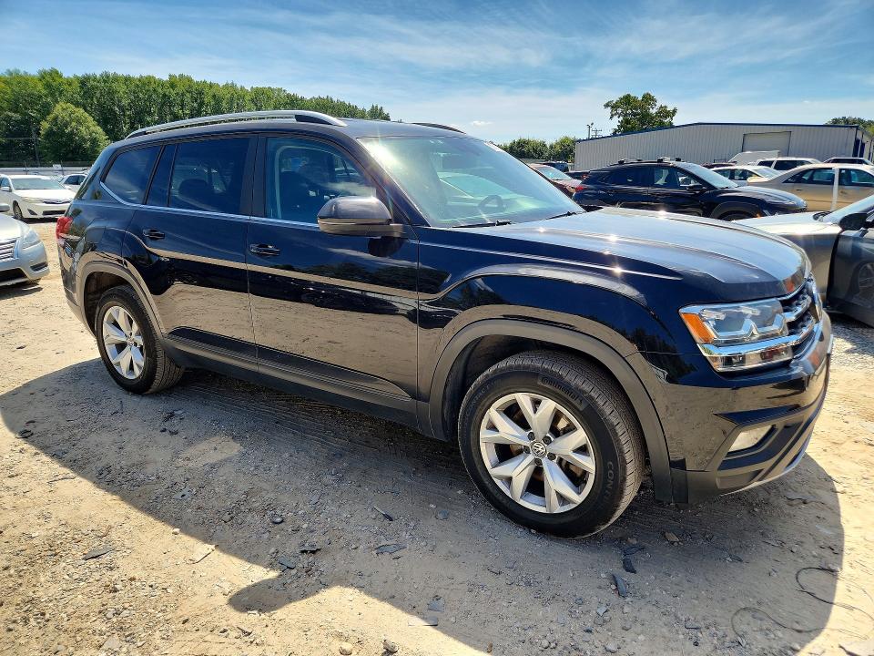 2018 Volkswagen Atlas მანქანა იყიდება აუქციონზე, vin: 1V2CP2CA2JC596414, აუქციონის ნომერი: 68067126