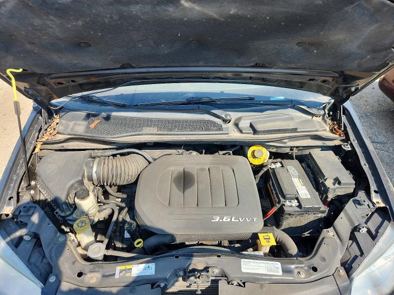Продажа на аукционе авто 2015 Chrysler Town & Country, vin: 2C4RC1BG2FR505602, номер лота: 67393986