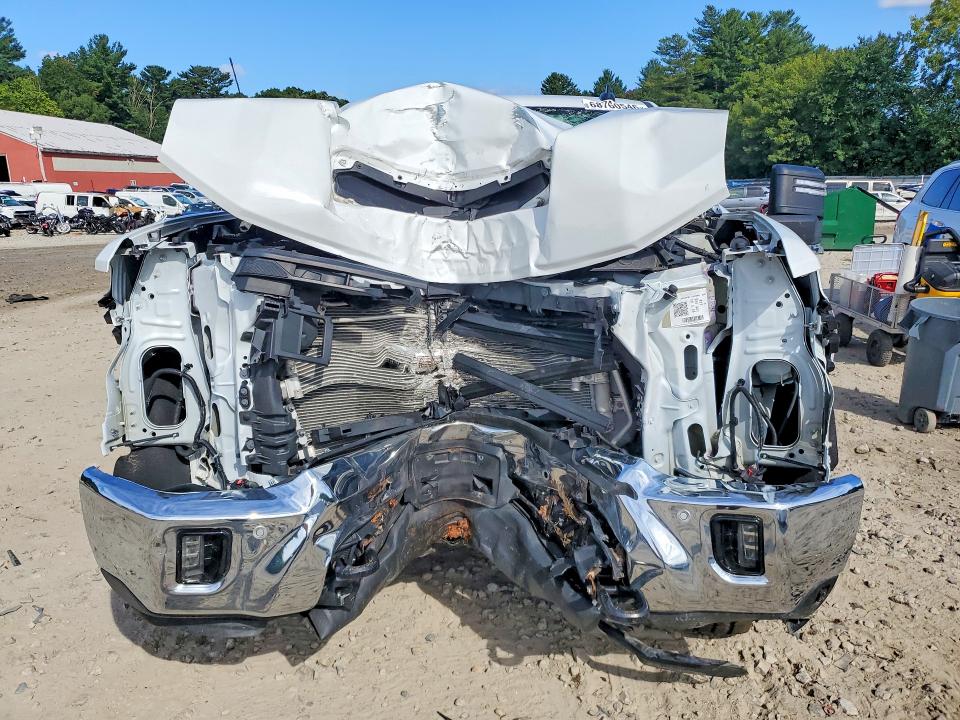68760546 :رقم المزاد ، 1GC1KNEY8SF333072 vin ، 2025 Chevrolet Silverado مزاد بيع