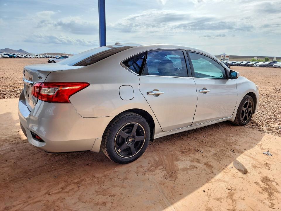69130856 :رقم المزاد ، 3N1AB7AP6HY360431 vin ، 2017 Nissan Sentra مزاد بيع