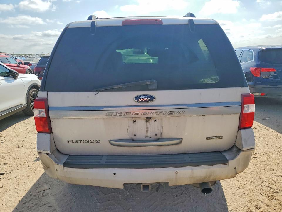 Продажа на аукционе авто 2015 Ford Expedition, vin: 1FMJU1LTXFEF26471, номер лота: 66894506