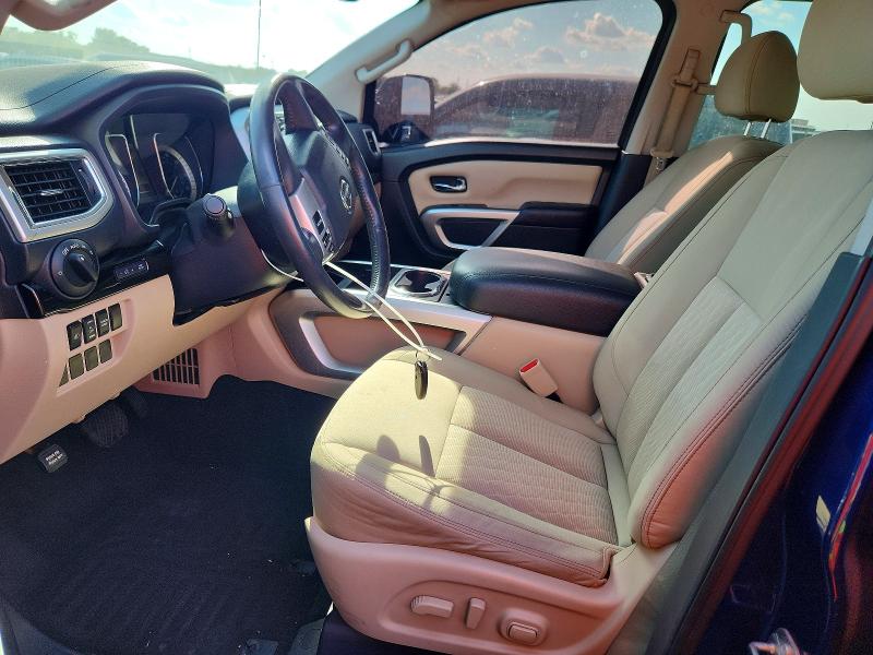 67452376 :رقم المزاد ، 1N6BA1F27HN559898 vin ، 2017 Nissan Titan Xd مزاد بيع