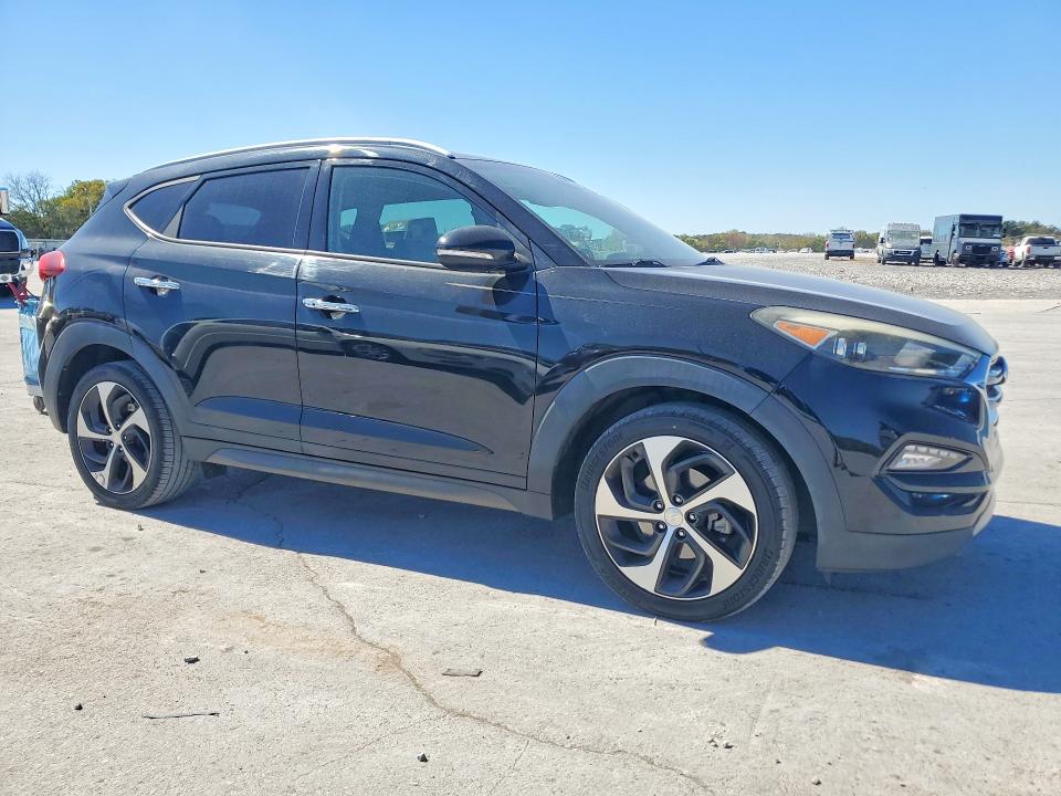 Продажа на аукционе авто 2016 Hyundai Tucson, vin: KM8J33A2XGU025113, номер лота: 70770406