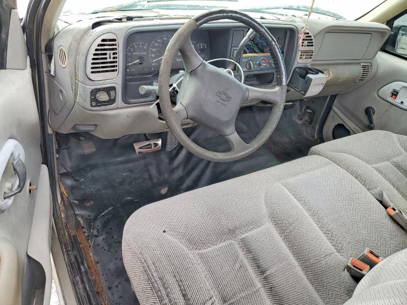 1998 Chevrolet Gmt-400 მანქანა იყიდება აუქციონზე, vin: 1GCEC14W2WZ243881, აუქციონის ნომერი: 71051646