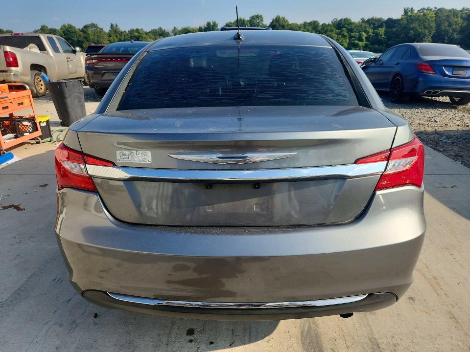 Продаж на аукціоні авто 2013 Chrysler 200, vin: 1C3CCBBB7DN570976, номер лоту: 67674186