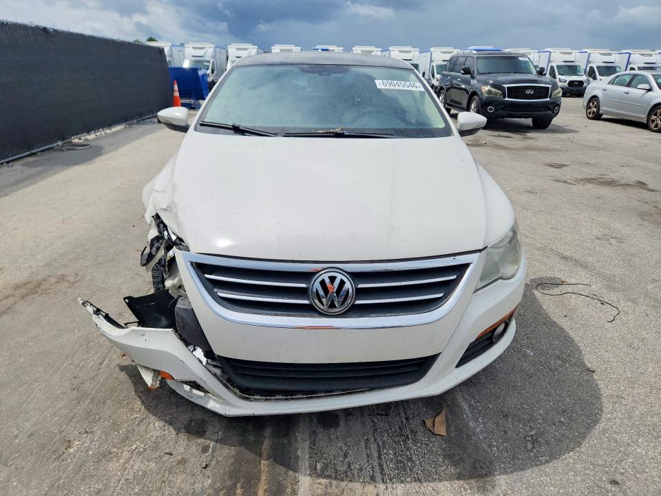 69045546 :رقم المزاد ، WVWNL7AN4AE526202 vin ، 2010 Volkswagen Cc مزاد بيع