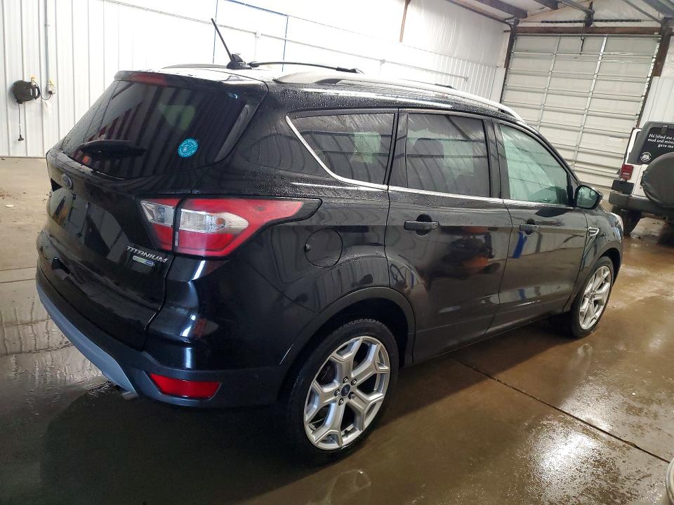 2018 Ford Escape მანქანა იყიდება აუქციონზე, vin: 1FMCU9J97JUA44604, აუქციონის ნომერი: 70662766
