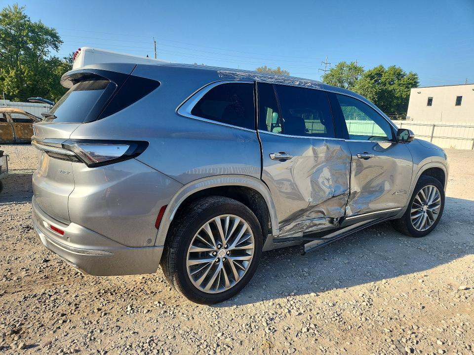 Продажа на аукционе авто 2025 Buick Enclave, vin: 5GAEVCRSXSJ104992, номер лота: 67103396