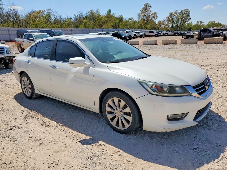 Продажа на аукционе авто 2013 Honda Accord, vin: 1HGCR2F8XDA173246, номер лота: 67315566