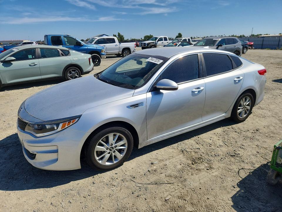 70447026 :رقم المزاد ، 5XXGT4L38GG016491 vin ، 2016 Kia Optima مزاد بيع