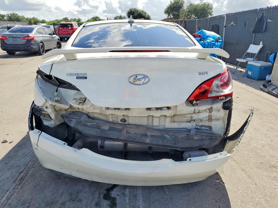 2011 Hyundai Genesis Coupe მანქანა იყიდება აუქციონზე, vin: KMHHT6KD2BU046109, აუქციონის ნომერი: 68620656