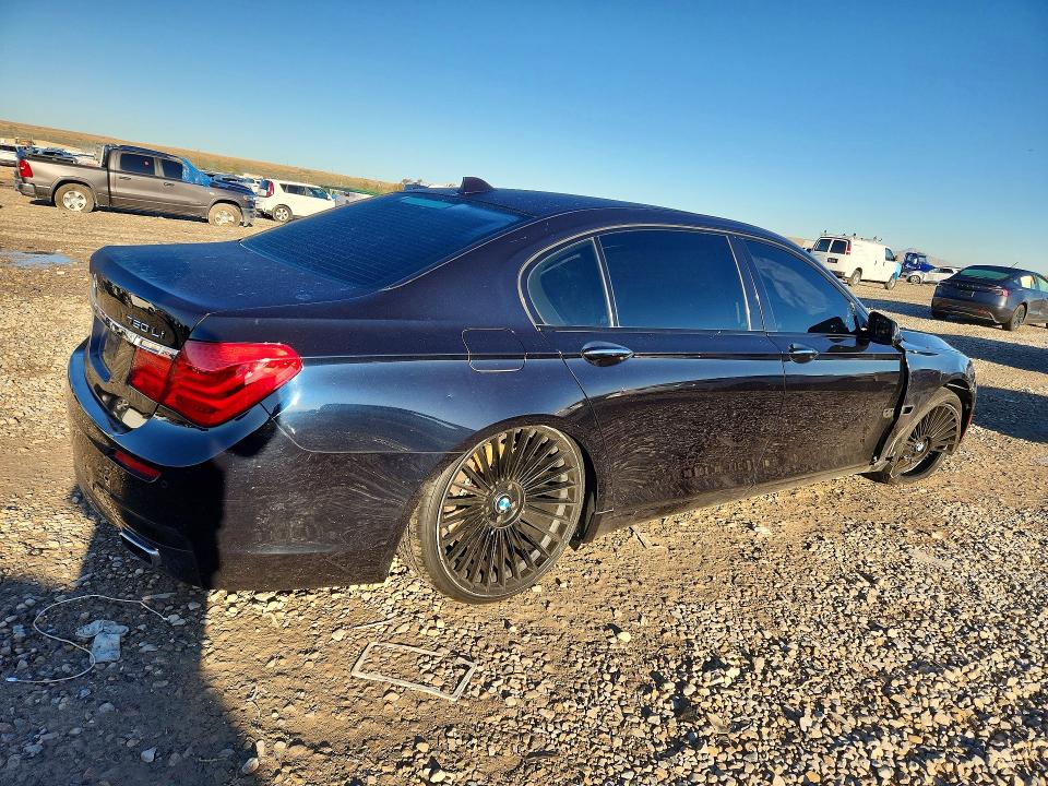 2012 Bmw 750 მანქანა იყიდება აუქციონზე, vin: WBAKC8C53CC436685, აუქციონის ნომერი: 69446516