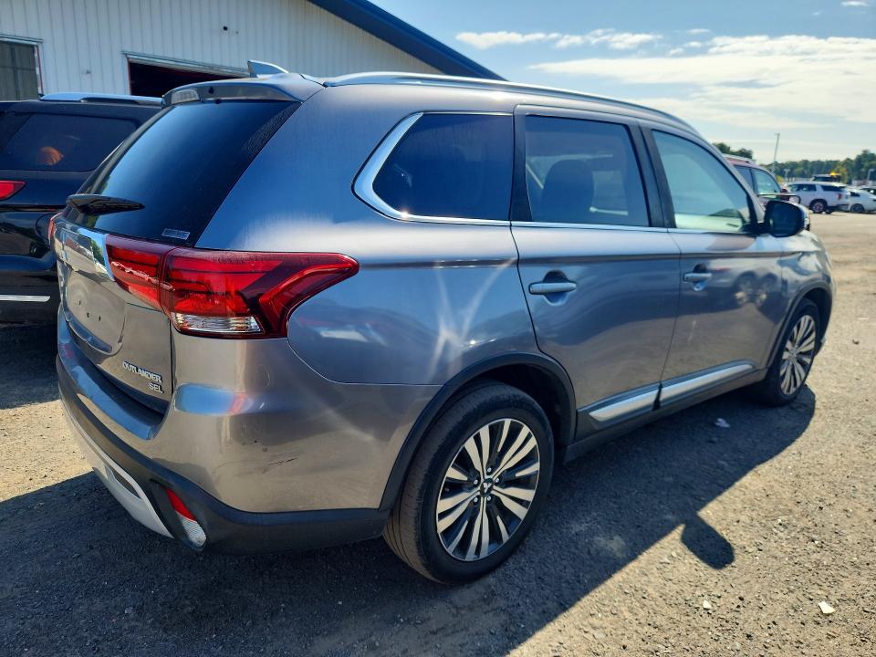 Продажа на аукционе авто 2019 Mitsubishi Outlander, vin: JA4AZ3A35KJ001270, номер лота: 68980836