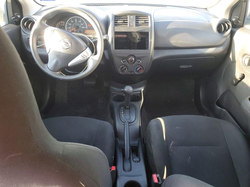 69787226 :رقم المزاد ، 3N1CN7AP7FL837829 vin ، 2015 Nissan Versa مزاد بيع