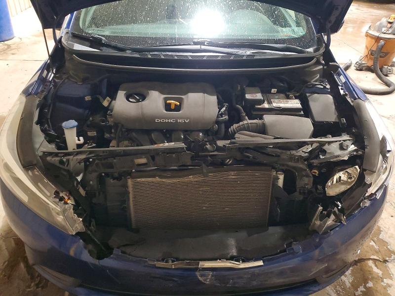 68547376 :رقم المزاد ، 3KPFK4A75HE095097 vin ، 2017 Kia Forte مزاد بيع
