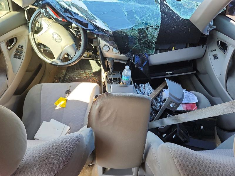 70112306 :رقم المزاد ، 4T1BF3EKXAU089813 vin ، 2010 Toyota Camry مزاد بيع