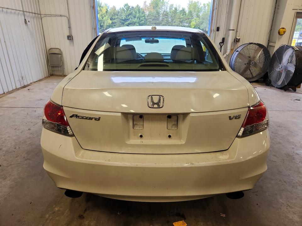 Продаж на аукціоні авто 2010 Honda Accord, vin: 5KBCP3F81AB014016, номер лоту: 71263626