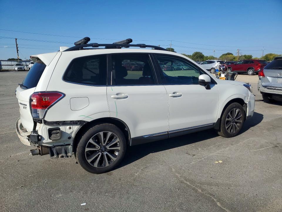 Продажа на аукционе авто 2017 Subaru Forester, vin: JF2SJGWC2HH806579, номер лота: 67969726
