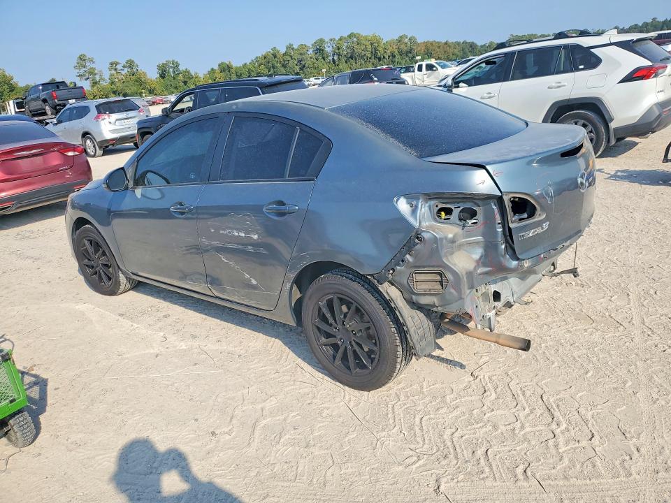 69956156 :رقم المزاد ، JM1BL1U74D1786110 vin ، 2013 Mazda 3 مزاد بيع