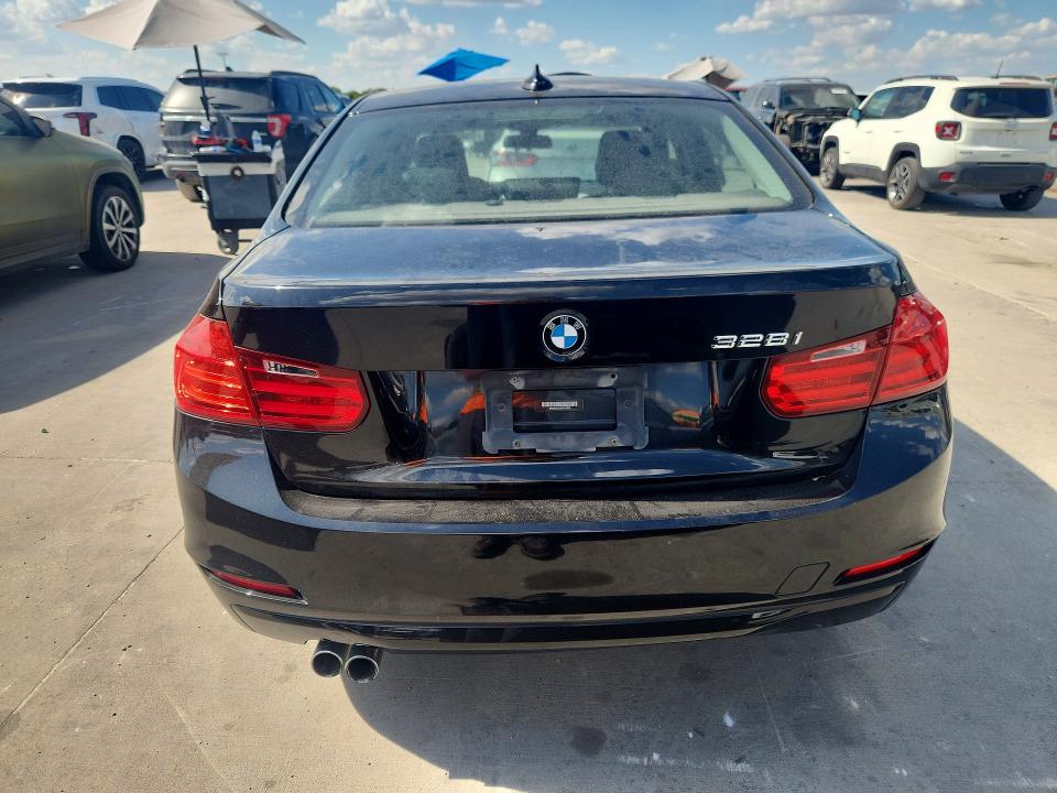 68093216 :رقم المزاد ، WBA3A5C50DF601634 vin ، 2013 Bmw 328 مزاد بيع