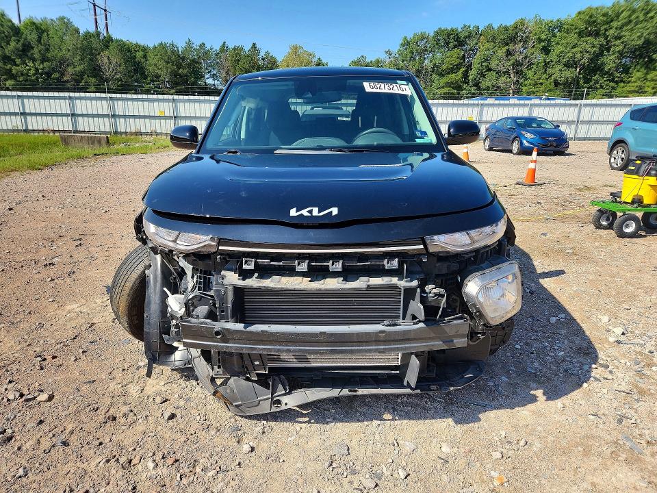 68273216 :رقم المزاد ، KNDJ23AU0N7181973 vin ، 2022 Kia Soul مزاد بيع