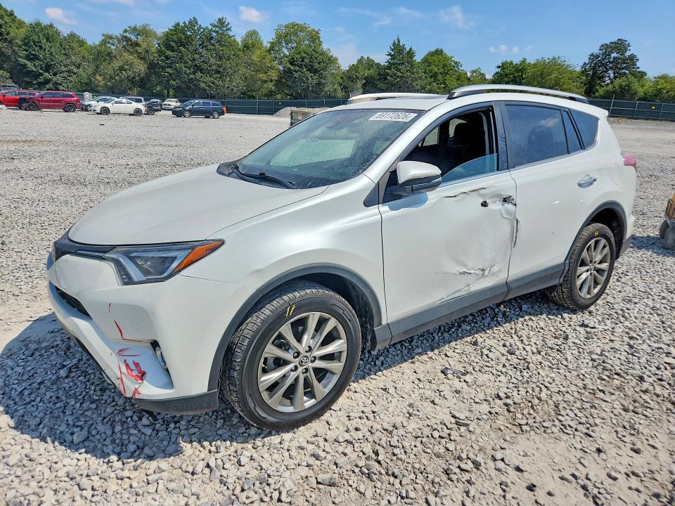 2017 Toyota Rav4 მანქანა იყიდება აუქციონზე, vin: 2T3DFREV5HW686665, აუქციონის ნომერი: 69172626