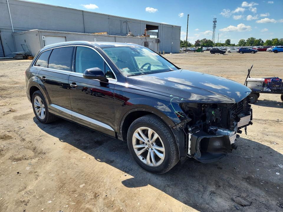 Aukcja sprzedaży 2018 Audi Q7, vin: WA1LAAF7XJD040630, numer aukcji: 67842886