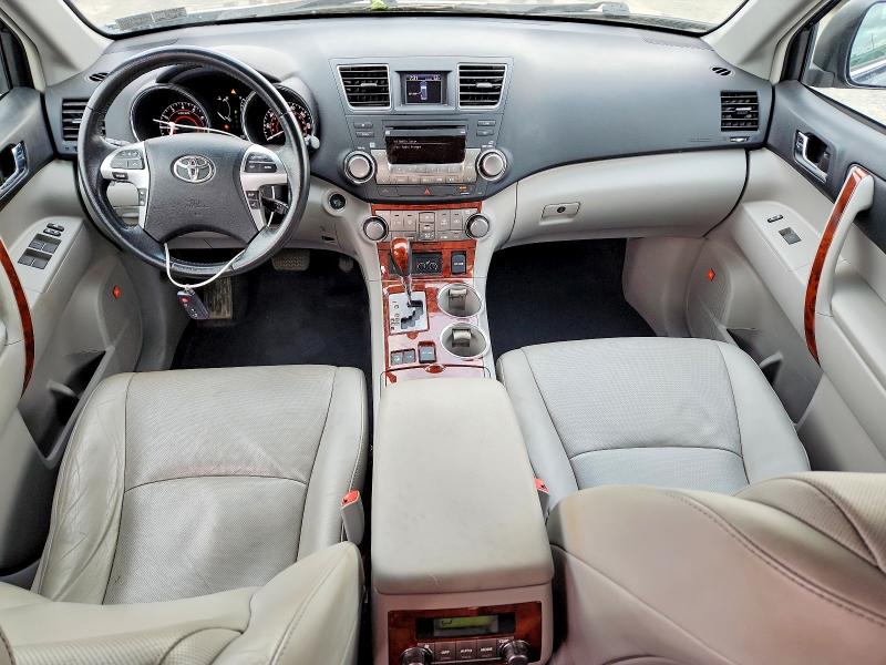 2011 Toyota Highlander მანქანა იყიდება აუქციონზე, vin: 5TDDK3EH6BS088029, აუქციონის ნომერი: 69735556