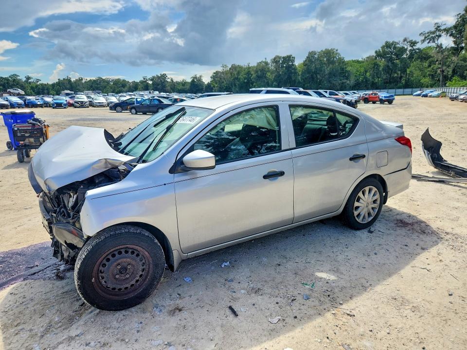 2017 Nissan Versa მანქანა იყიდება აუქციონზე, vin: 3N1CN7AP5HL863316, აუქციონის ნომერი: 67647746
