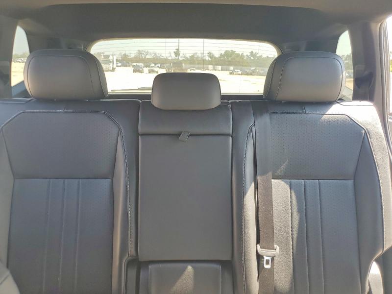 68447536 :رقم المزاد ، 3VVCB7AX0NM078358 vin ، 2022 Volkswagen Tiguan مزاد بيع