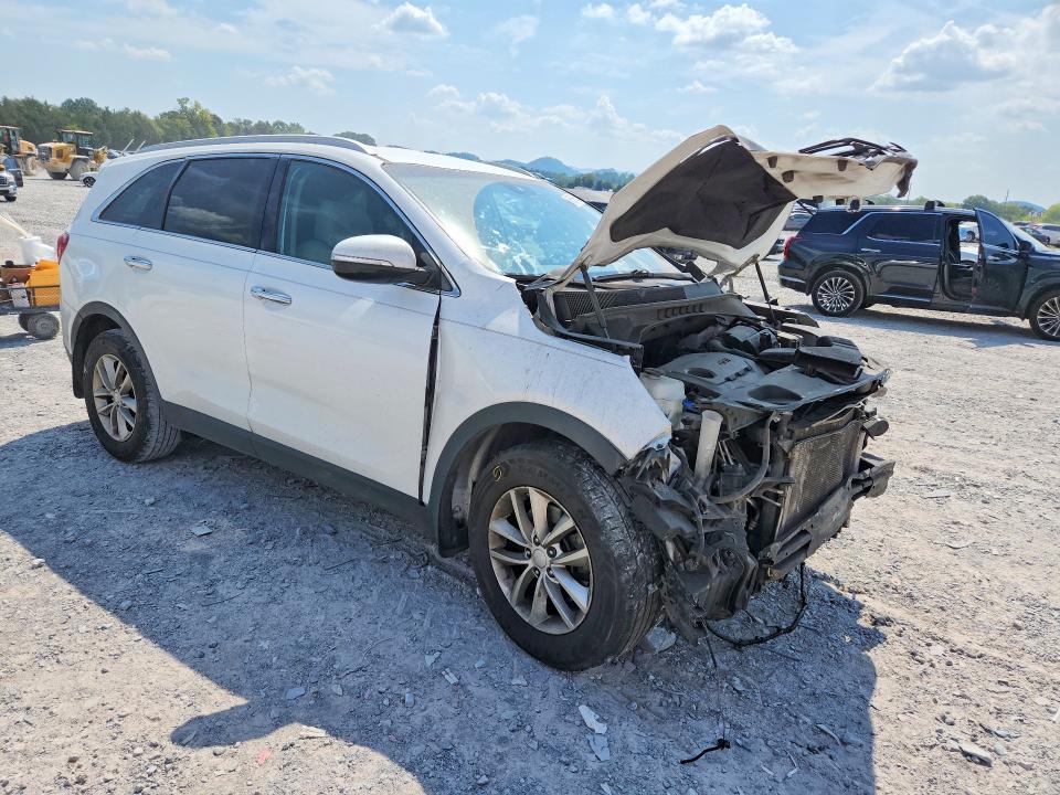 2017 Kia Sorento მანქანა იყიდება აუქციონზე, vin: 5XYPG4A36HG246745, აუქციონის ნომერი: 69551036