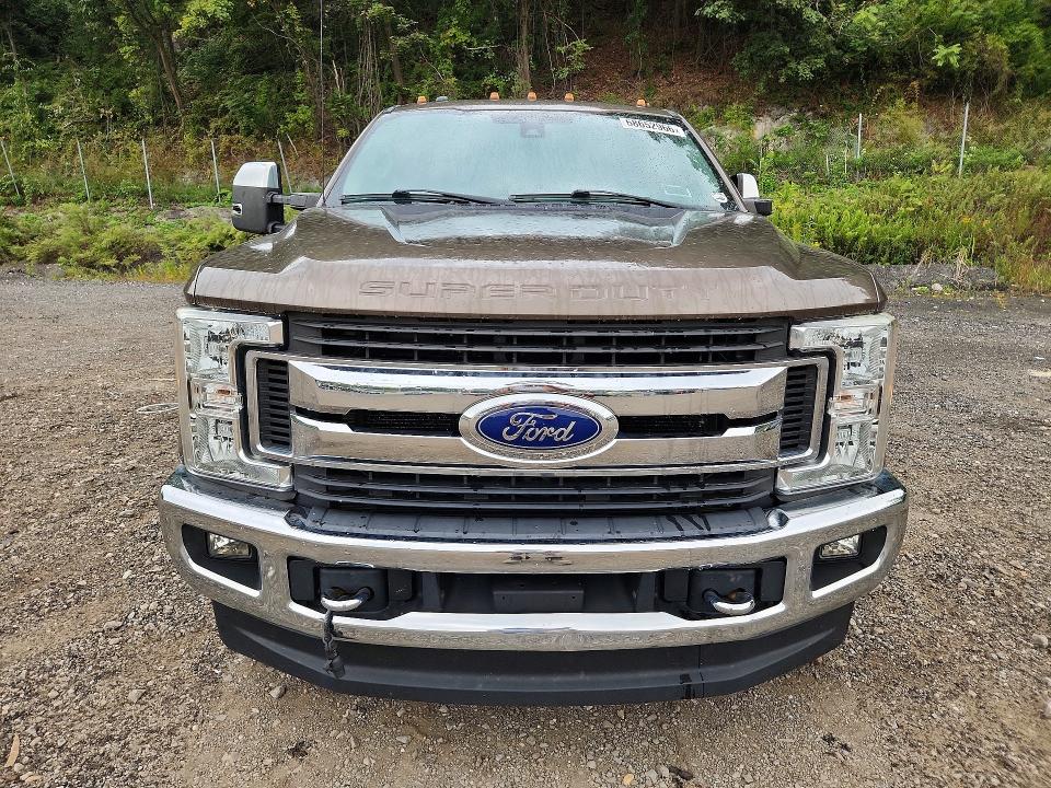 2017 Ford F350 მანქანა იყიდება აუქციონზე, vin: 1FT8X3BT5HEB38512, აუქციონის ნომერი: 68652966