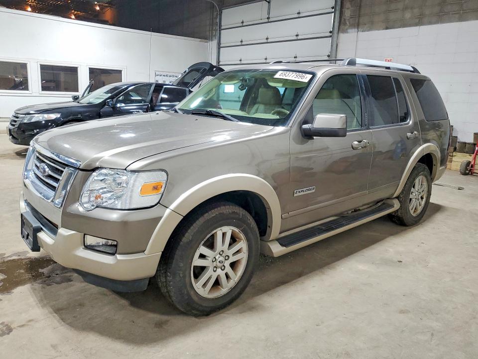 Продажа на аукционе авто 2006 Ford Explorer, vin: 1FMEU74E56UB06630, номер лота: 69377996