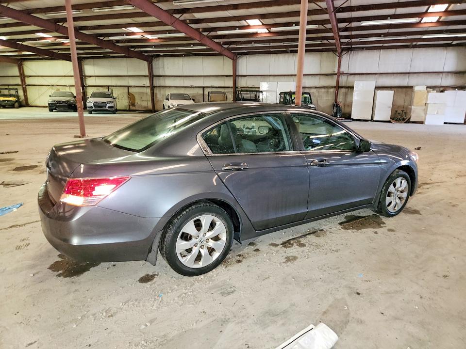 70259466 :رقم المزاد ، 1HGCP26768A085572 vin ، 2008 Honda Accord مزاد بيع