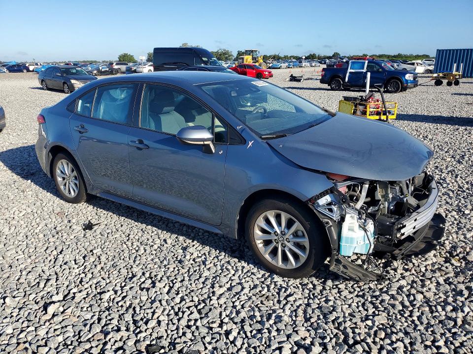 69003086 :رقم المزاد ، 5YFVPMAE1NP294508 vin ، 2022 Toyota Corolla مزاد بيع
