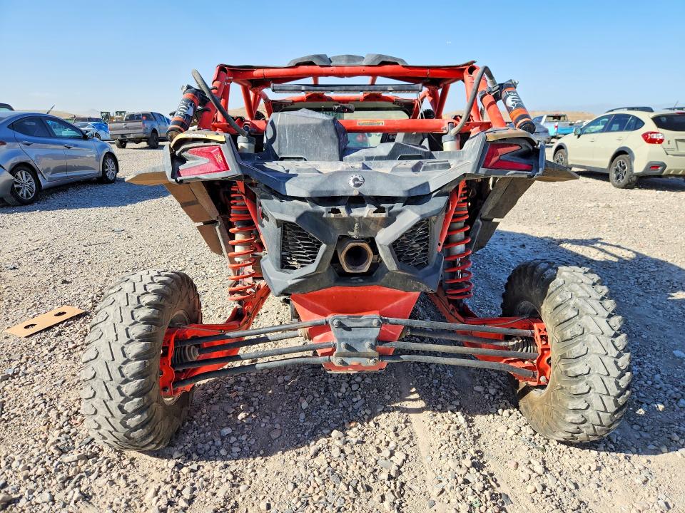 67141646 :رقم المزاد ، 3JBVNAW21HK000652 vin ، 2017 Can-am Maverick X3 Max مزاد بيع