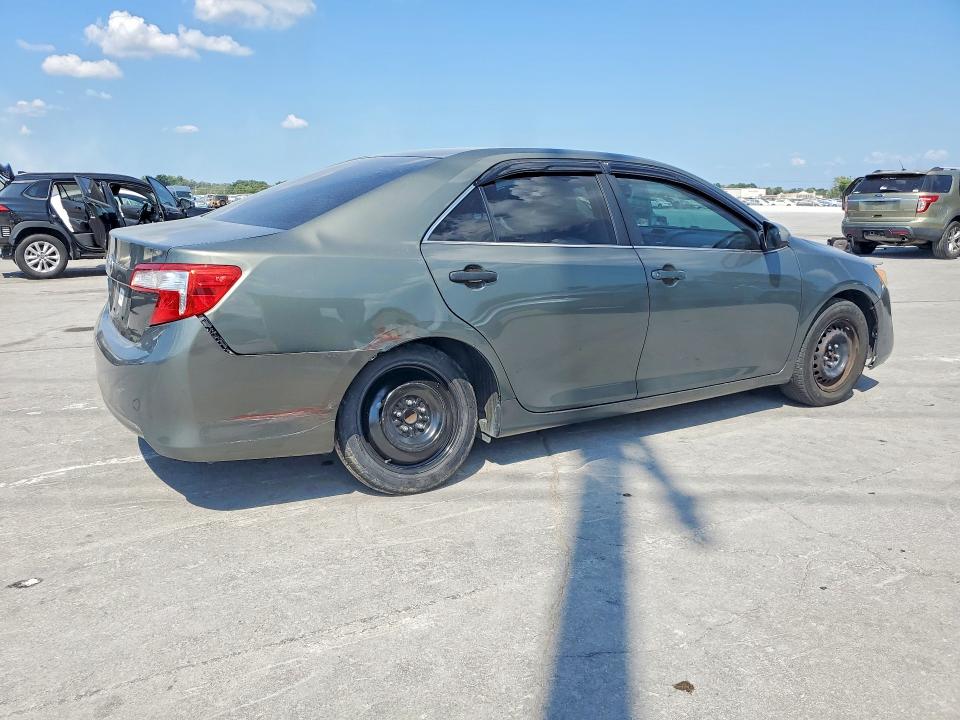 67443216 :رقم المزاد ، 4T1BF1FKXCU636701 vin ، 2012 Toyota Camry مزاد بيع
