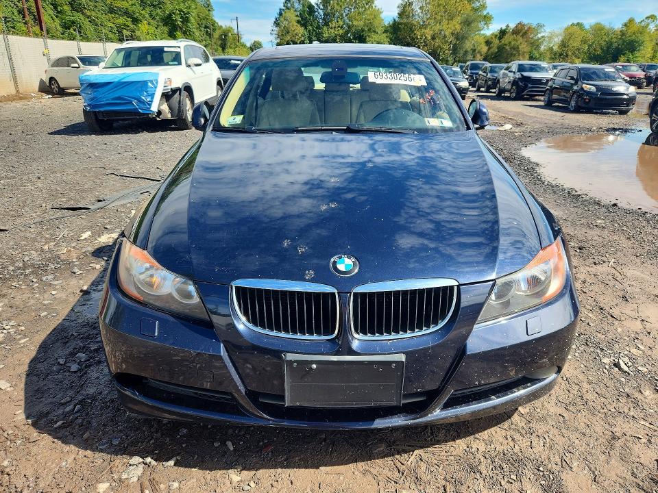 Auction sale of the 2006 Bmw 325, vin: WBAVB13596KX49127, lot number: 69330256