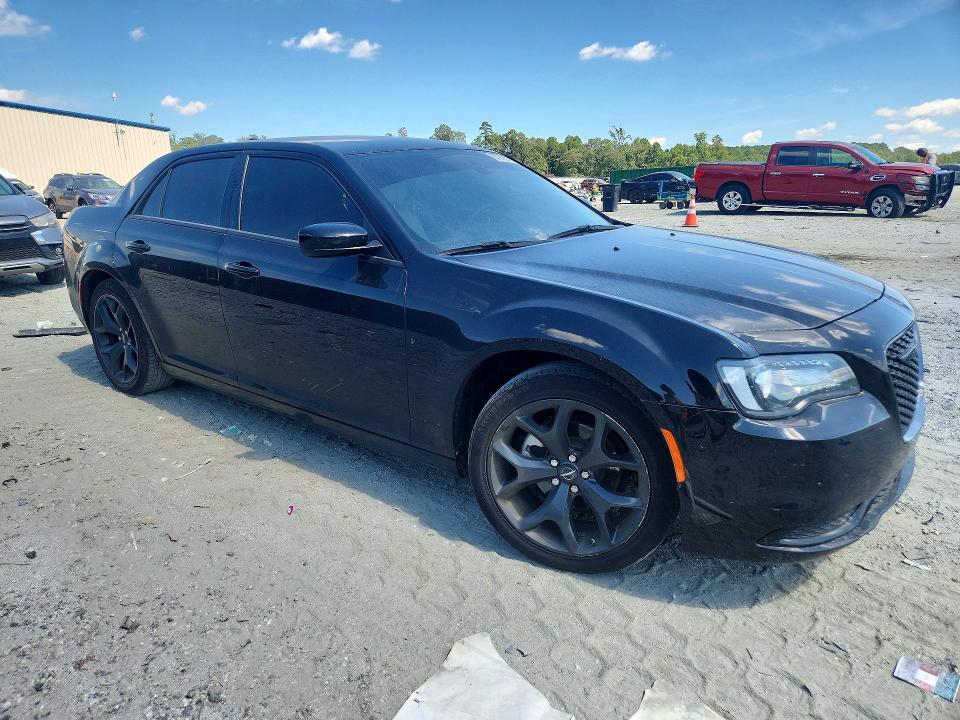 Продажа на аукционе авто 2023 Chrysler 300, vin: 2C3CCAAG8PH505946, номер лота: 67978016