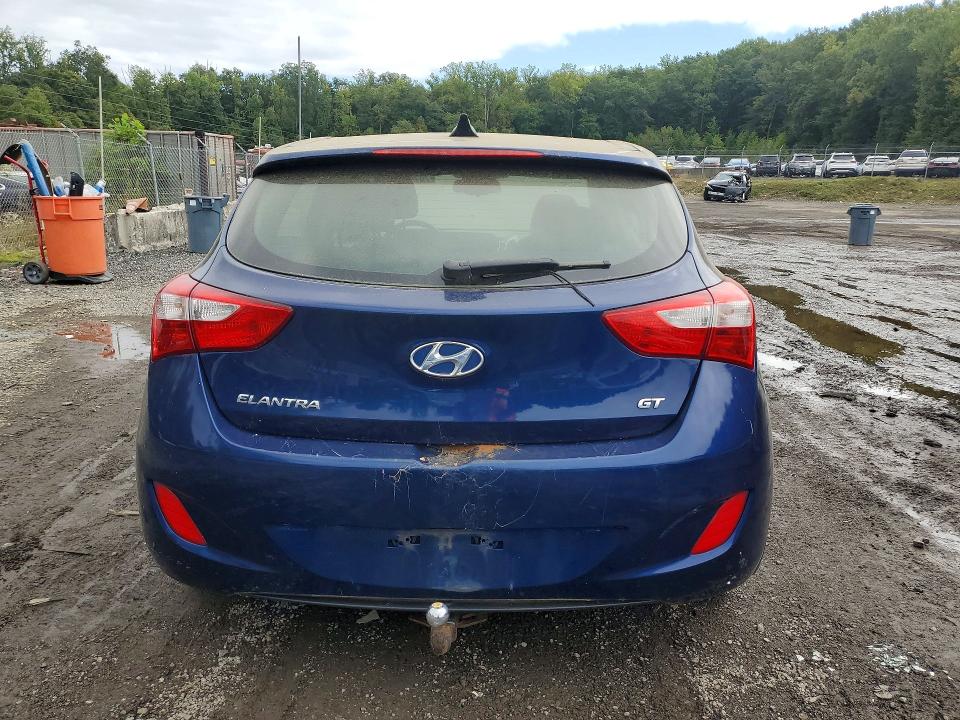 2013 Hyundai Elantra Gt მანქანა იყიდება აუქციონზე, vin: KMHD35LEXDU023647, აუქციონის ნომერი: 70762966