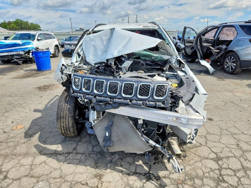 2024 Jeep Compass მანქანა იყიდება აუქციონზე, vin: 3C4NJDBN3RT598863, აუქციონის ნომერი: 68601536