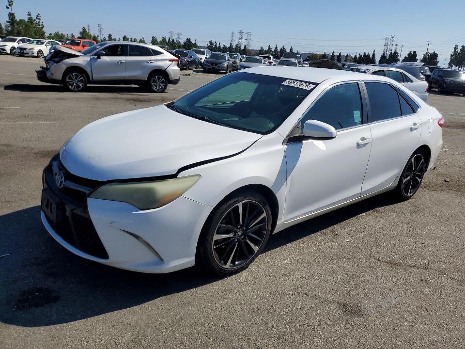 Продаж на аукціоні авто 2016 Toyota Camry, vin: 4T1BF1FK9GU540659, номер лоту: 69613976