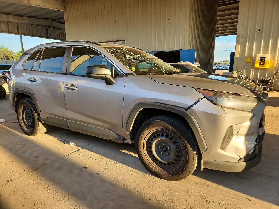 Продажа на аукционе авто 2021 Toyota Rav4, vin: JTMH1RFV7MD062209, номер лота: 70296376