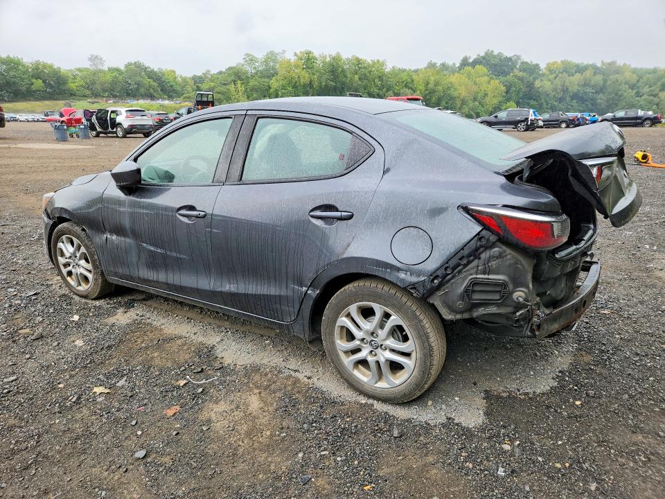 2017 Toyota Yaris Ia მანქანა იყიდება აუქციონზე, vin: 3MYDLBYV2HY182050, აუქციონის ნომერი: 69609256