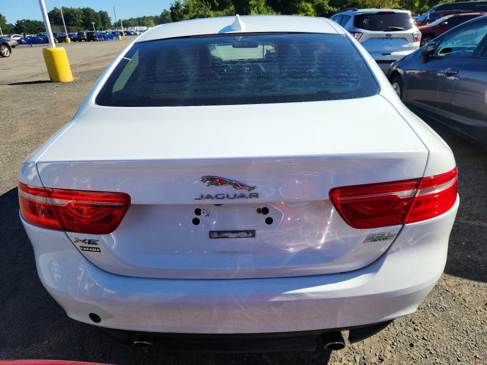 2017 Jaguar Xe მანქანა იყიდება აუქციონზე, vin: SAJAJ4BVXHA958474        , აუქციონის ნომერი: 68617226