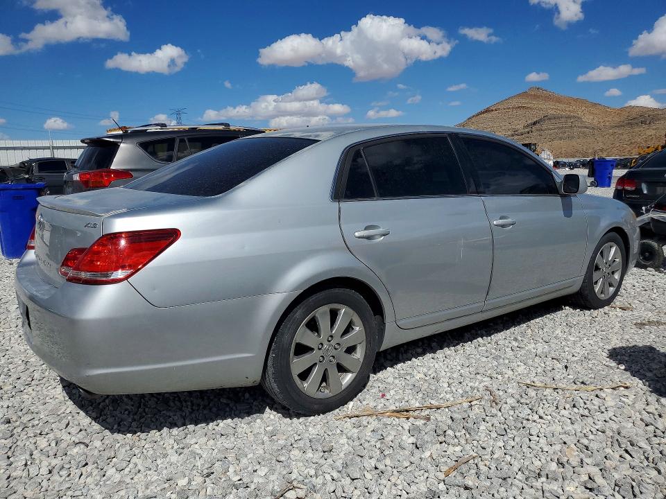 Продажа на аукционе авто 2005 Toyota Avalon, vin: 4T1BK36B05U060028, номер лота: 68962366