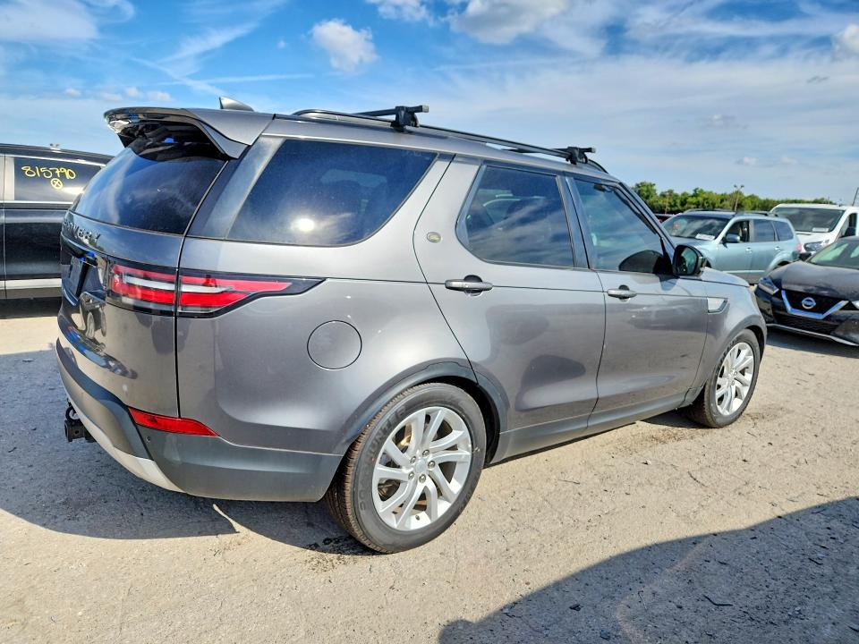 68222796 :رقم المزاد ، SALRRBBV5HA042504 vin ، 2017 Land Rover Discovery مزاد بيع